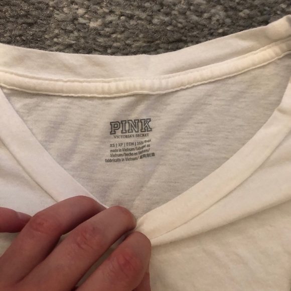 Bundle 3/$15 - VS Pink Campus Tee - Picture 4 of 5